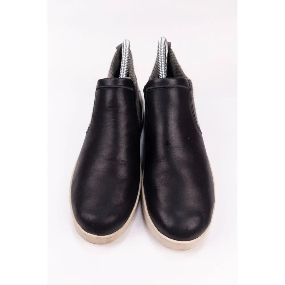 OluKai Noke Womens 7 Black Leather Chelsea Sneaker Shoes RARE Sample 20475